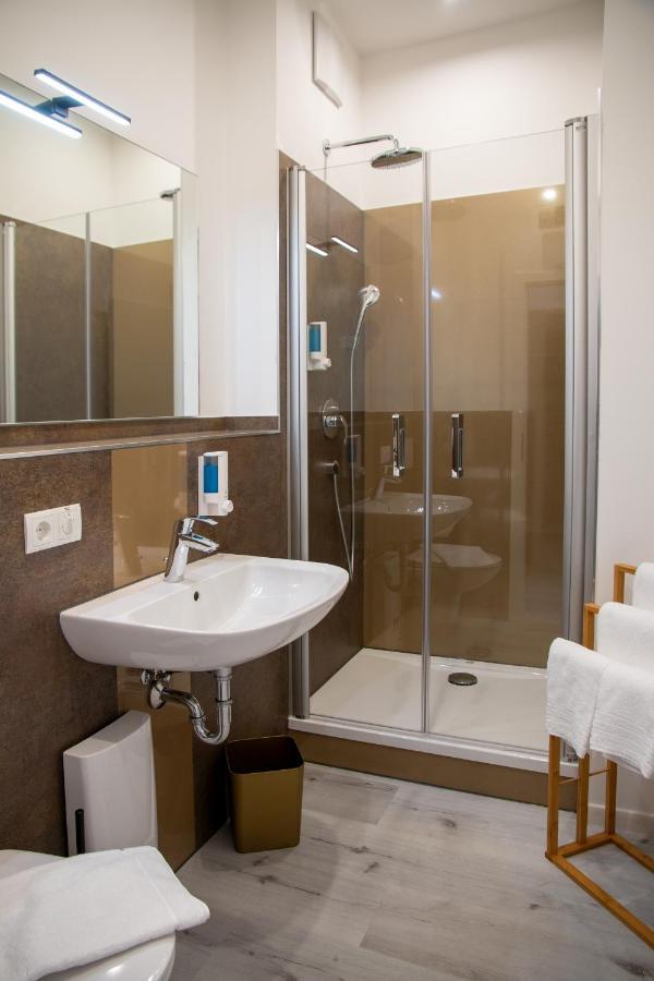 City Hotel באמברג מראה חיצוני תמונה