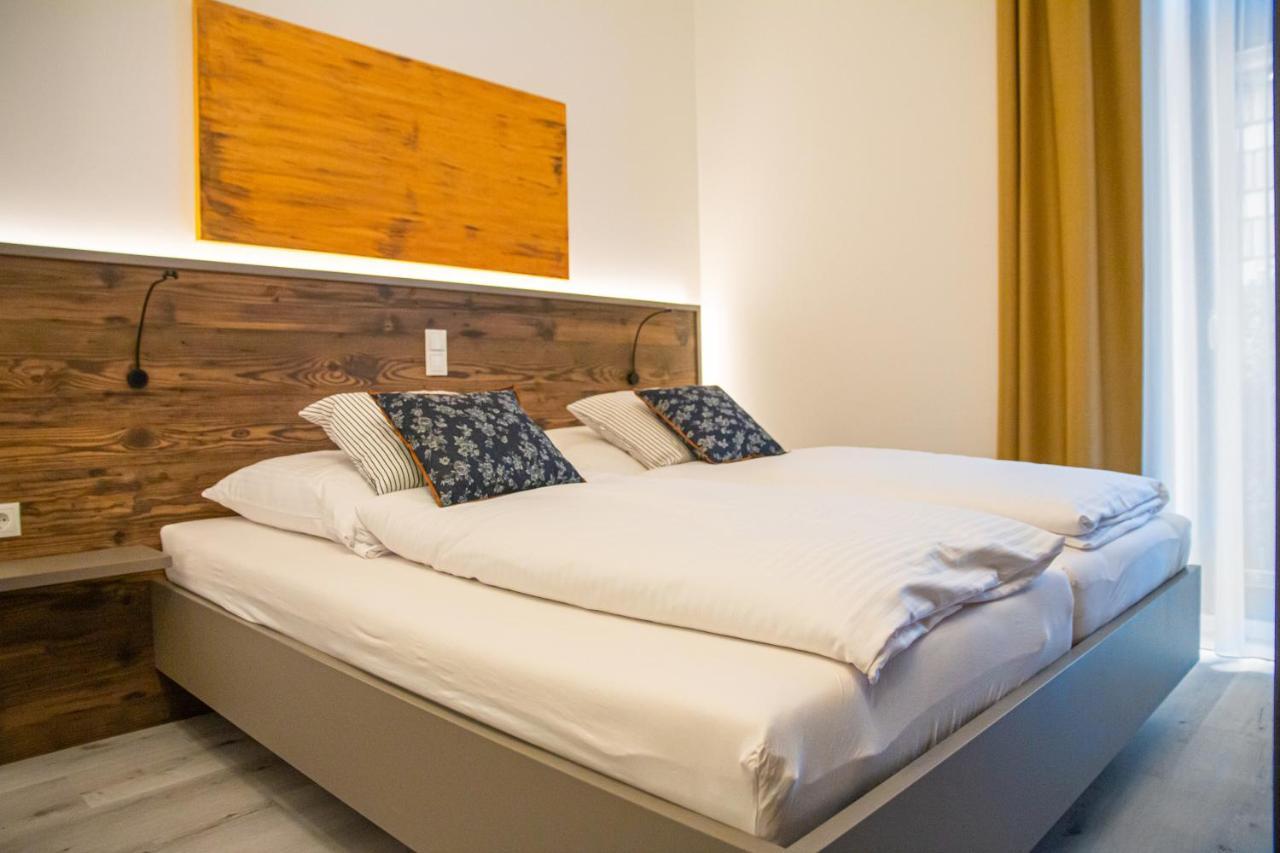City Hotel באמברג מראה חיצוני תמונה